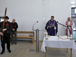 Posvatenie-domu-smutku-023