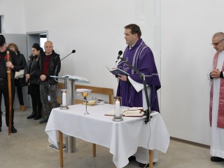 Posvatenie-domu-smutku-031