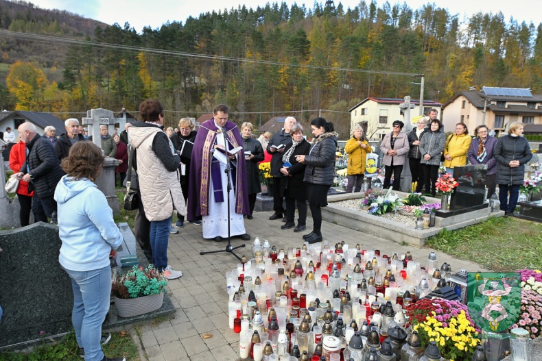 Posvatenie-domu-smutku-108