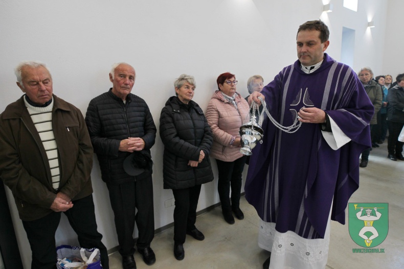 Posvatenie-domu-smutku-065