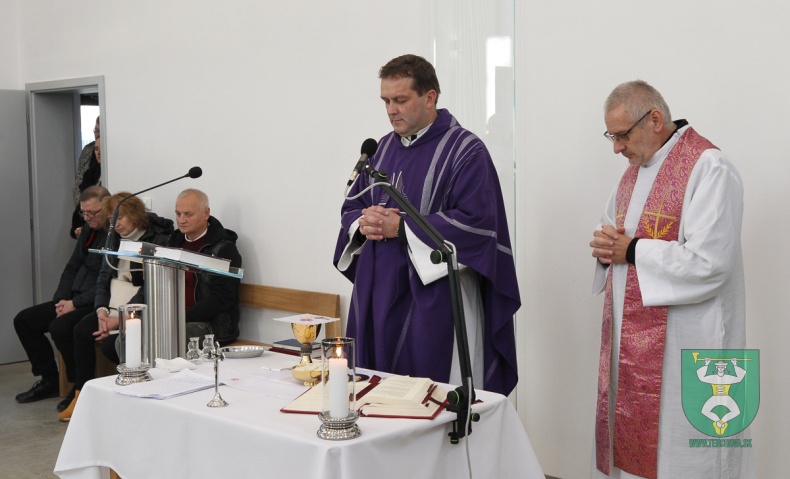 Posvatenie-domu-smutku-084