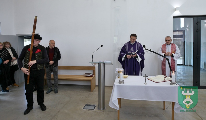 Posvatenie-domu-smutku-023