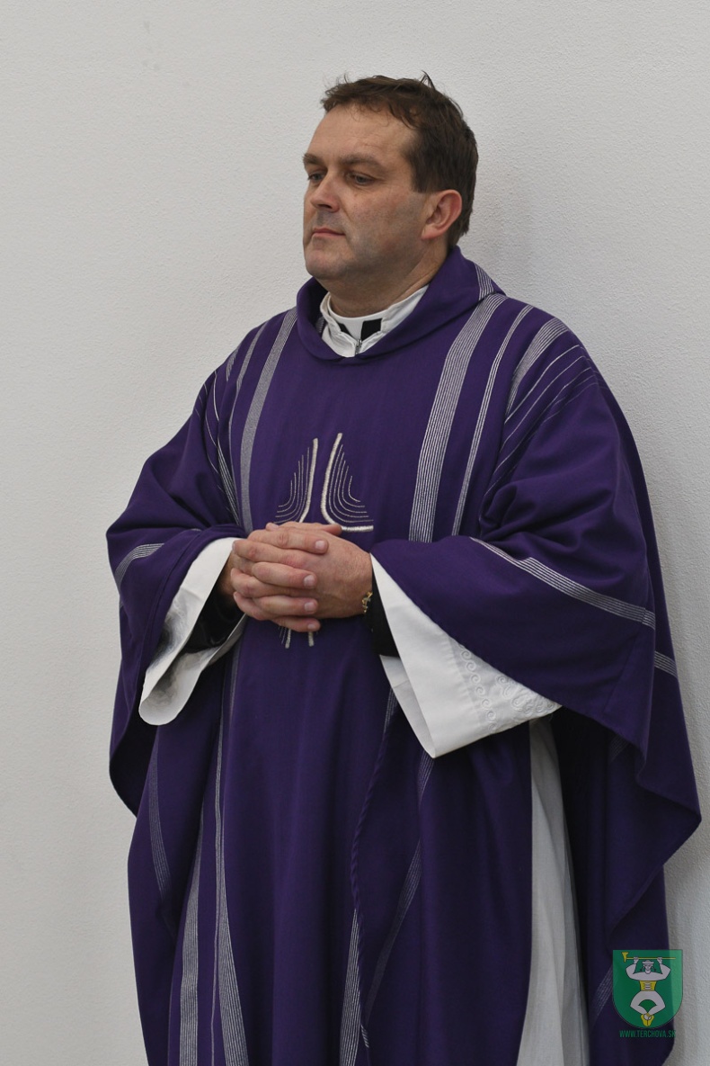 Posvatenie-domu-smutku-069