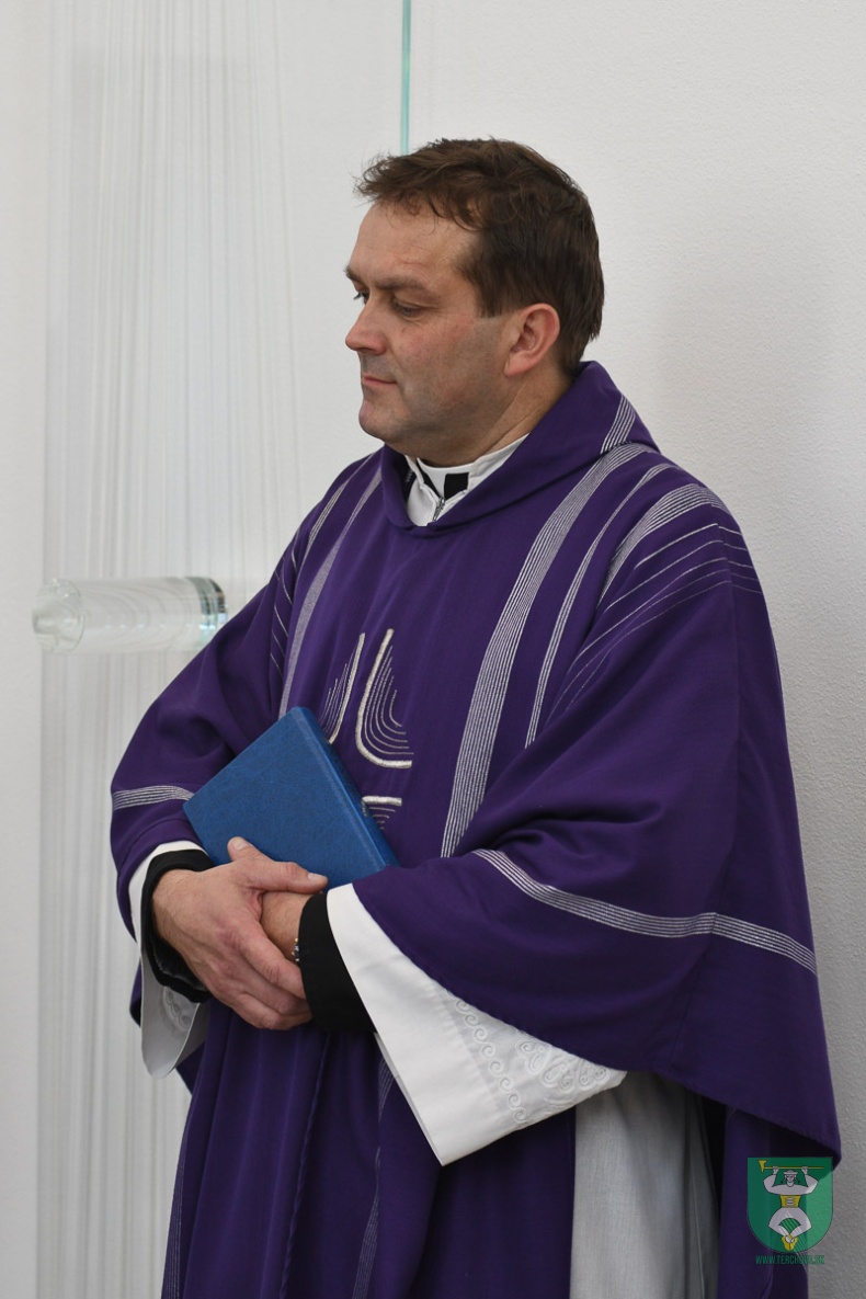 Posvatenie-domu-smutku-022