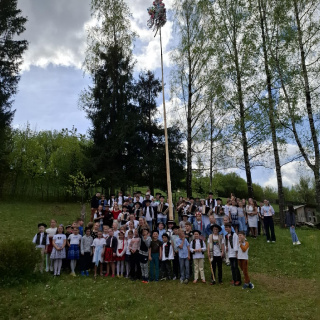 Stavanie majov v terchovej 2025 zsms afkollara 02