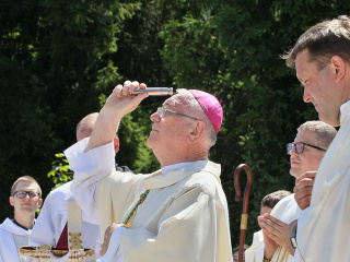 CMD 2025 sobota procesia mucha-49