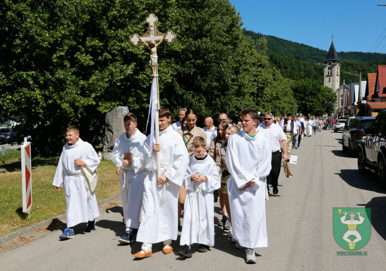 CMD 2025 sobota procesia mucha-22