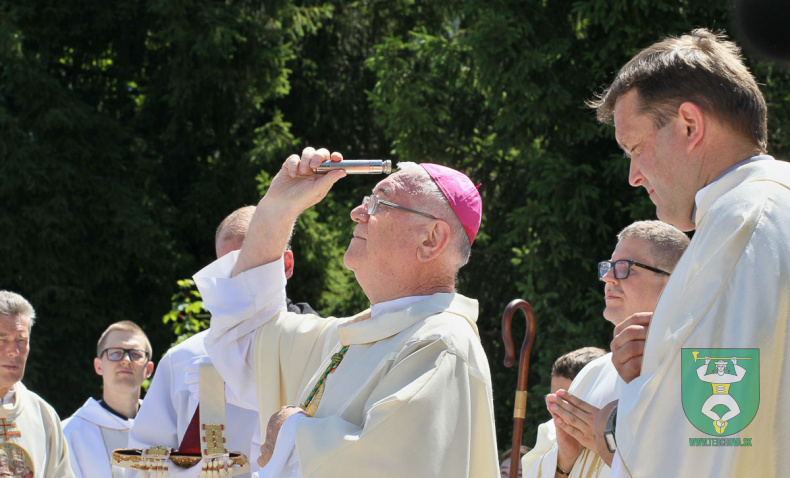 CMD 2025 sobota procesia mucha-49