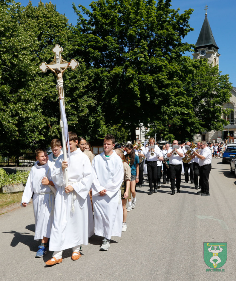 CMD 2025 sobota procesia mucha-19