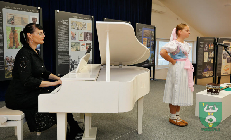 Janosikova tradicia-01