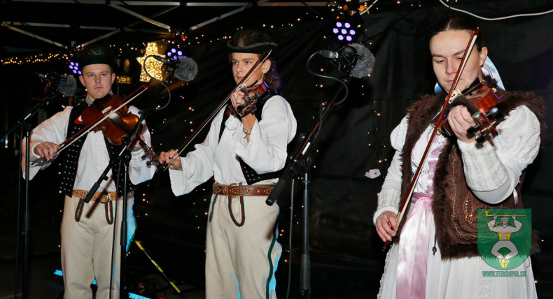 Vianocne trhy terchova 2025-63