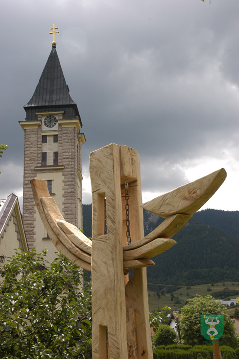 Prírodná galéria vo farskej záhrade 7